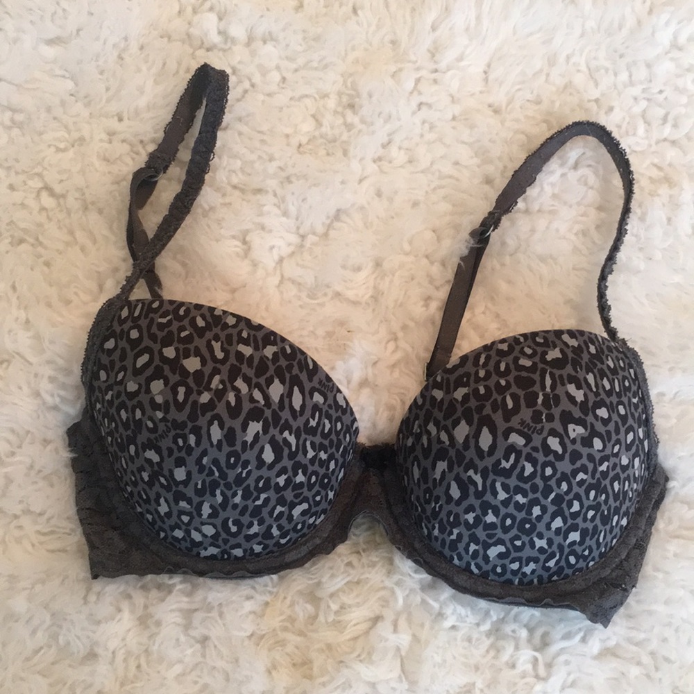 Victoria’s Secret Love Pink bra 34C Leopard print